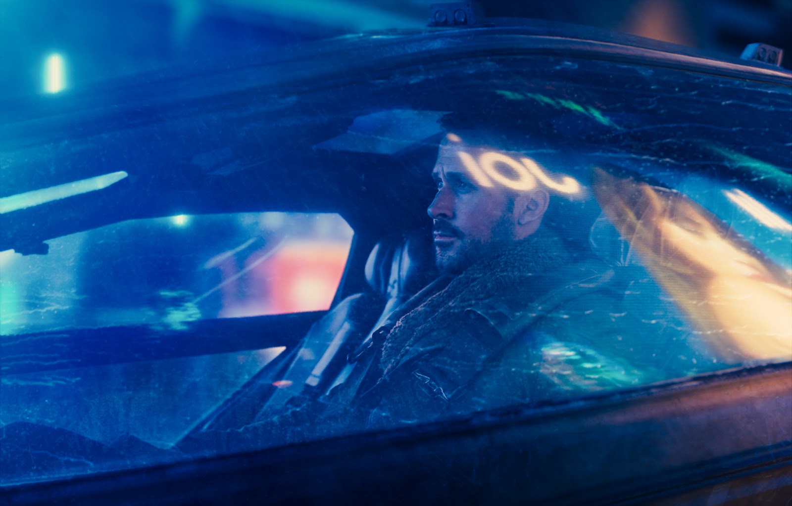 blade-runner-2049-k-driving.jpg
