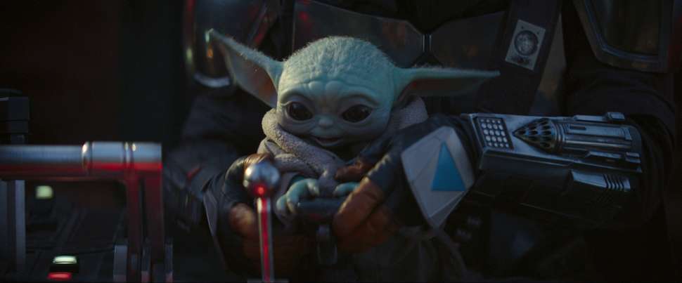 the-mandalorian-baby-yoda.jpg